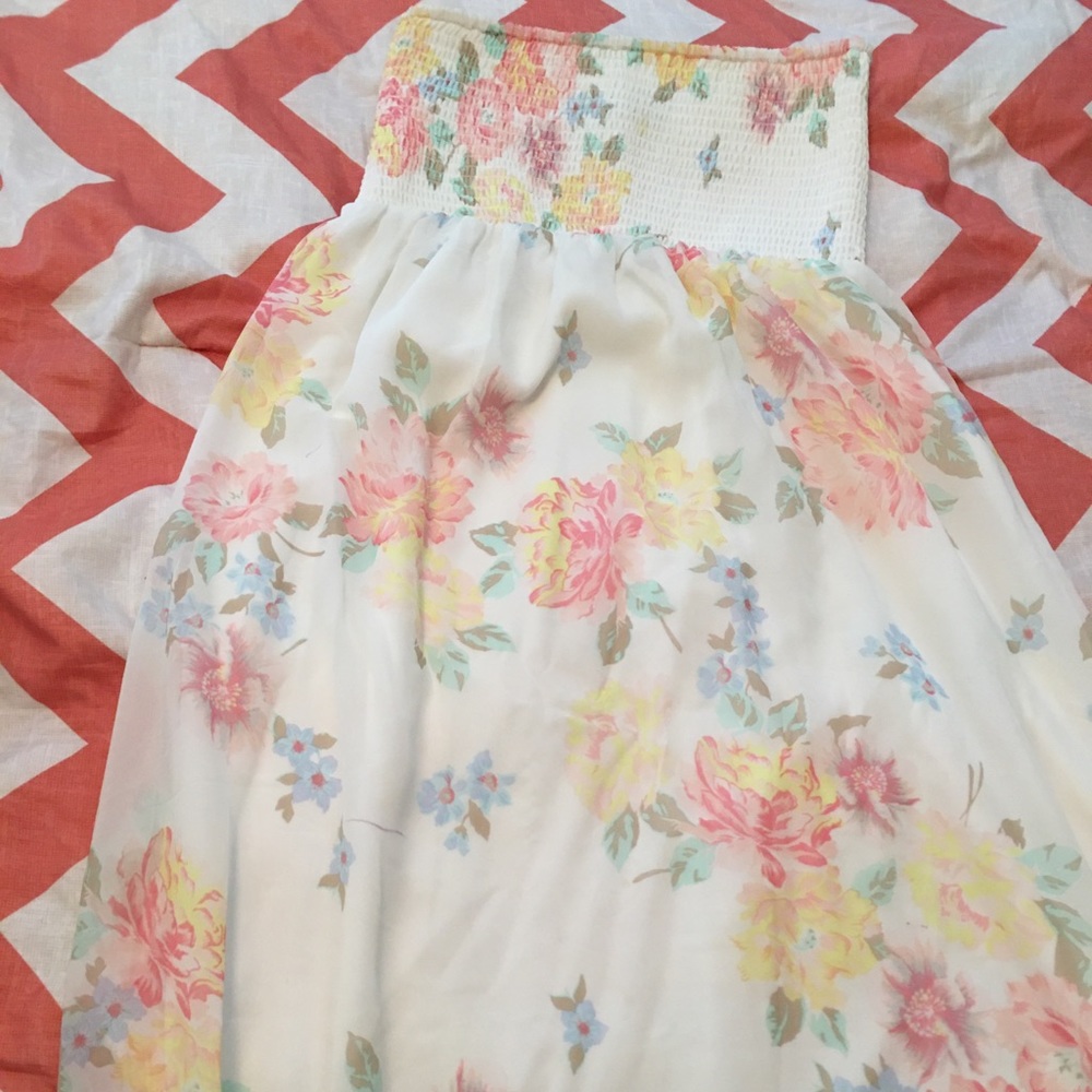 Floral springtime floral strapless maxi dress